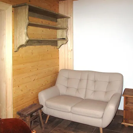 Haus Zdarek 110w